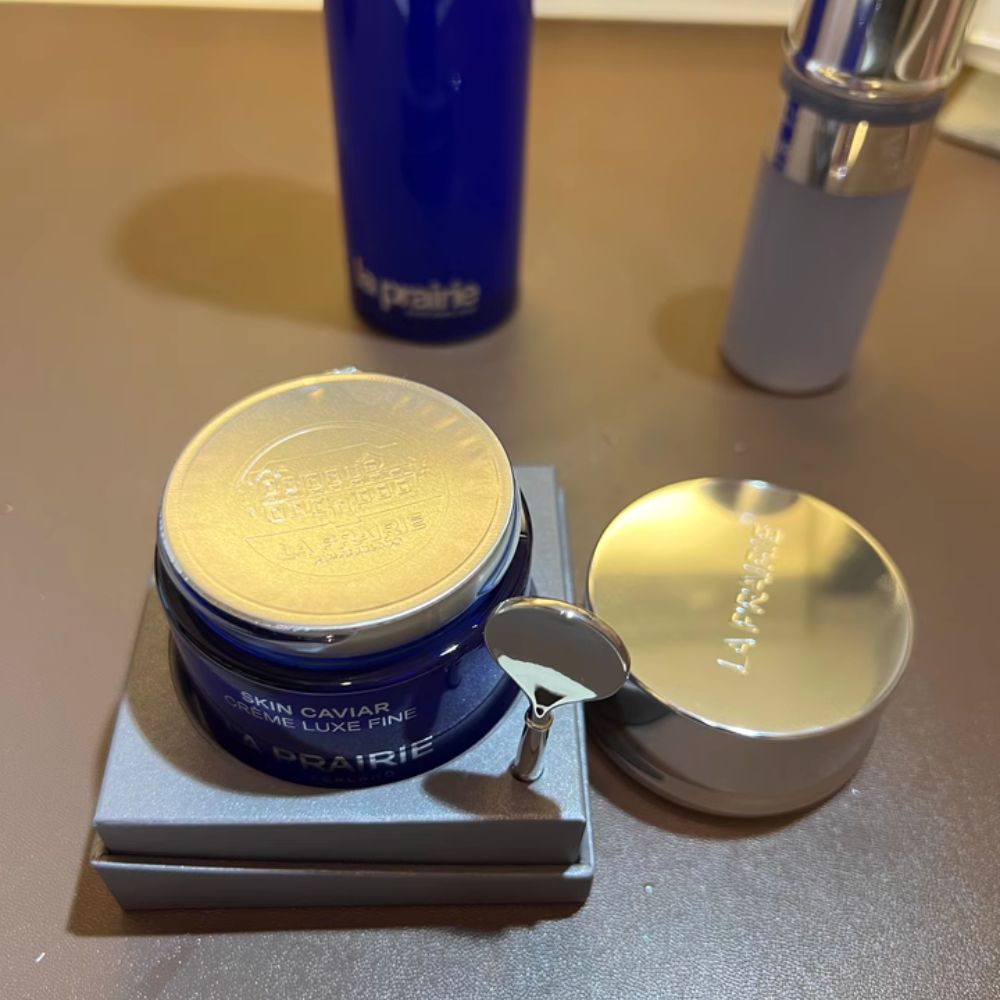 LA PRAIRIE Skin Caviar Luxe Cream Sheer